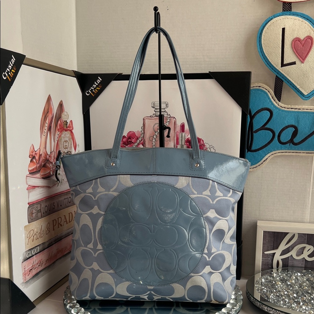Coach Lora blue and Gray  canvas and leather Signature shoulder bag